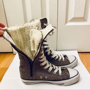 Sherpa-lined sneaker, US7/8